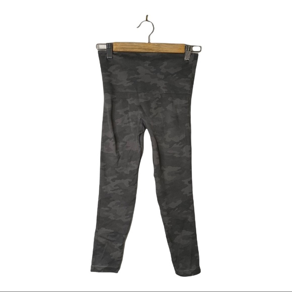 Spanx Camo Seamless Leggings - Picture 4 of 6